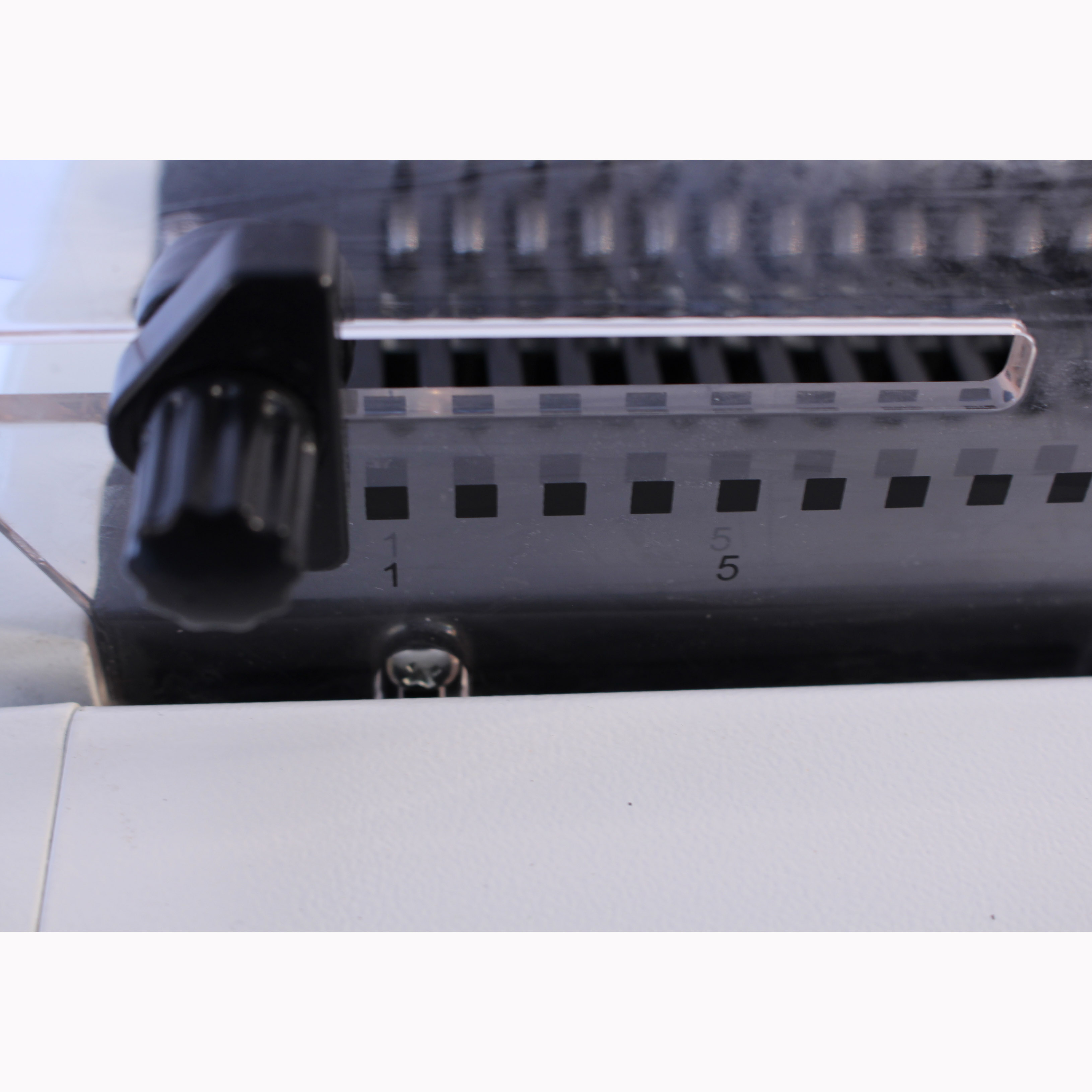 ماكينة تجليد كهربائية متعددة ا - مراجعة Binding Comb Plastic وسعره